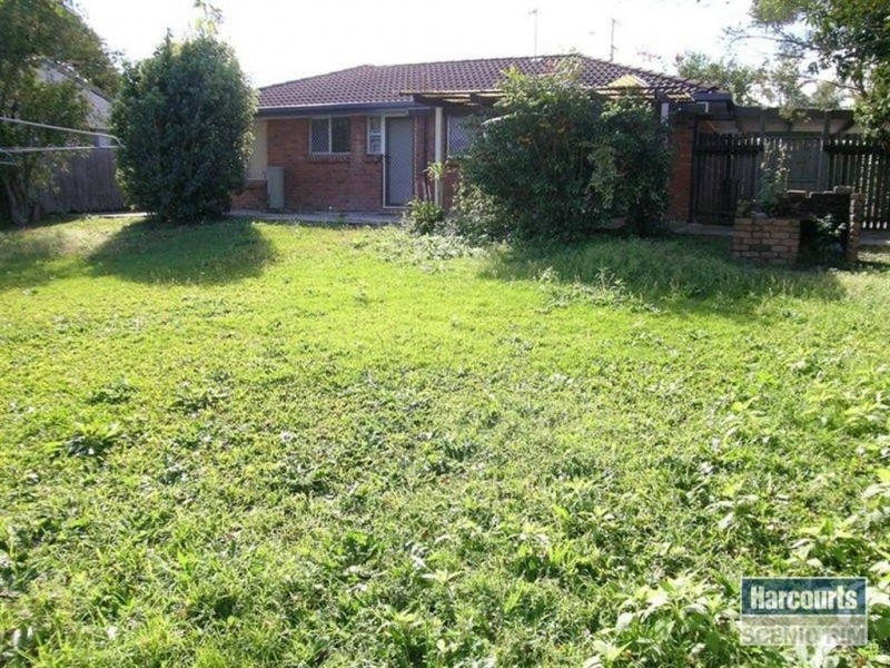 143 Waratah Drive, Crestmead QLD 4132
