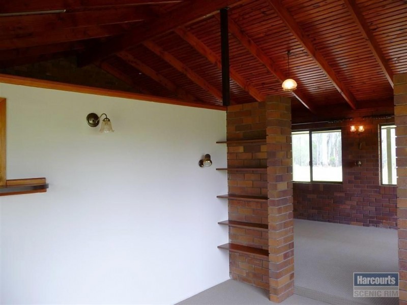 21 Meadow Road, Jimboomba QLD 4280