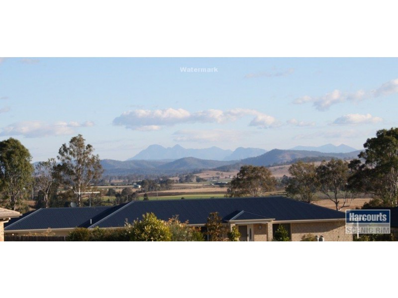 18 Parkhurst Place, Beaudesert QLD 4285