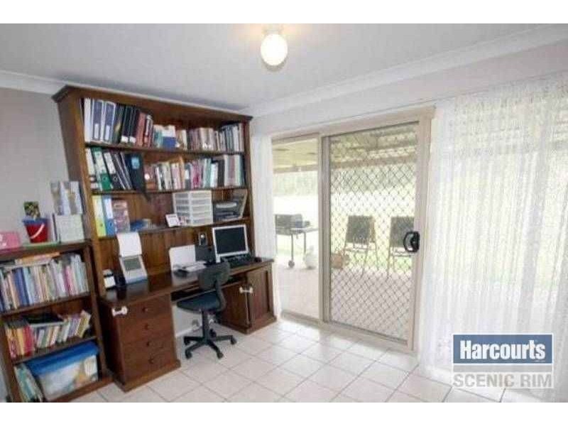 2-14 Thompson Road, Greenbank QLD 4124