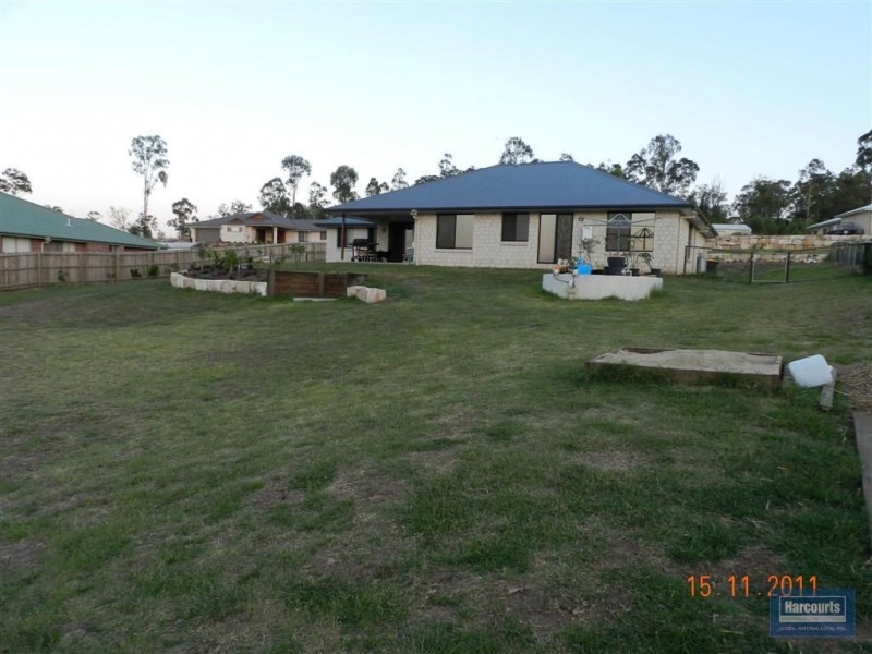 90 Carrigan Way, Gleneagle QLD 4285