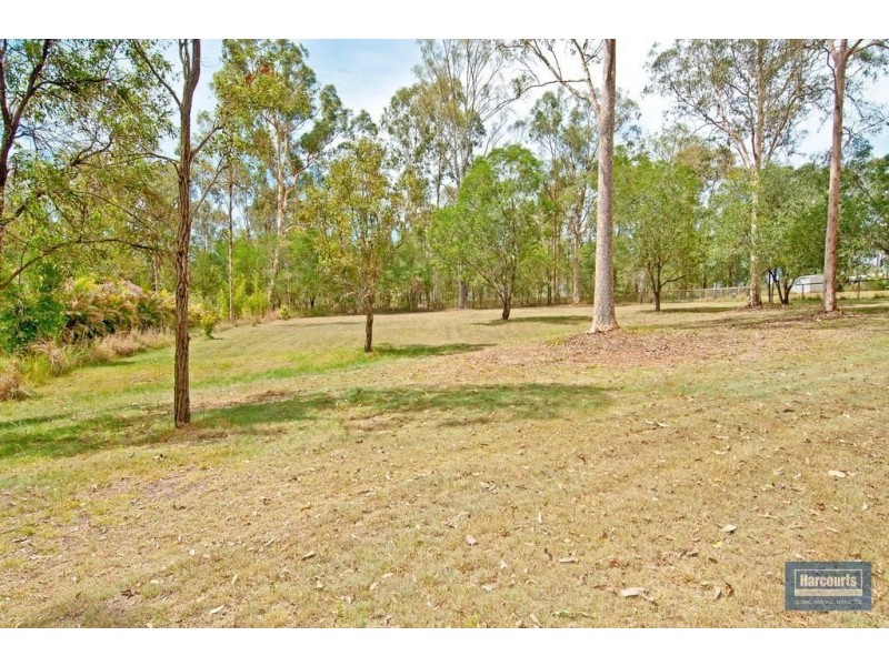 21 Michelle Drive, Cedar Grove QLD 4285