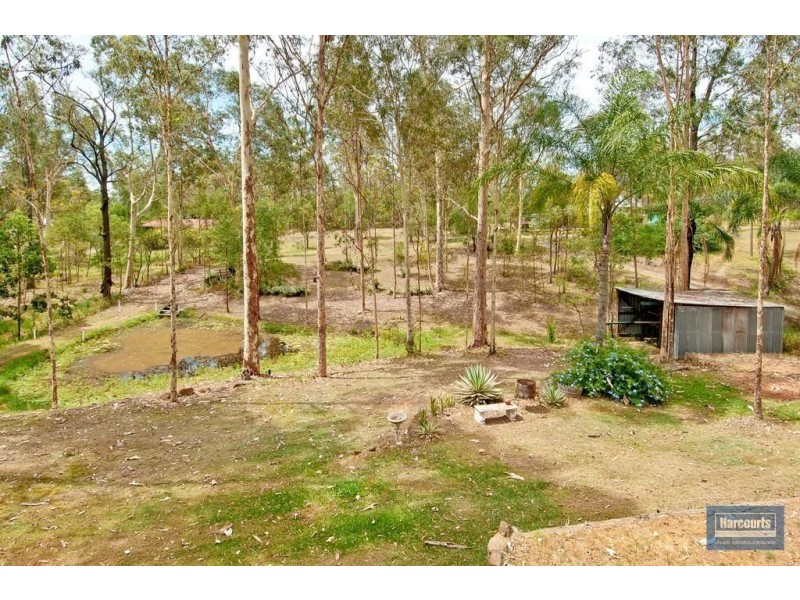 21 Michelle Drive, Cedar Grove QLD 4285