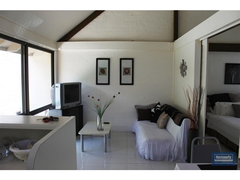 1042/2 Yulgibar Close, Kooralbyn QLD 4285