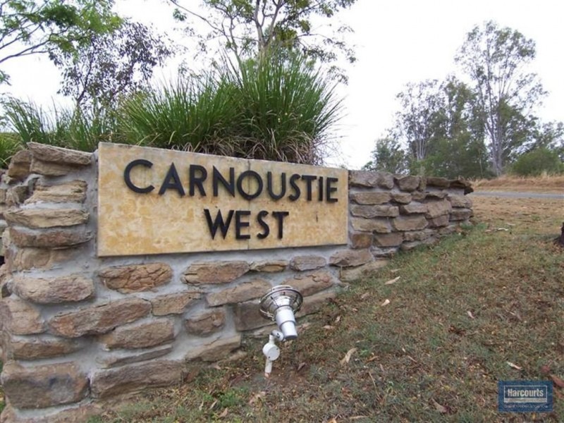 216 Routley Drive, Kooralbyn QLD 4285