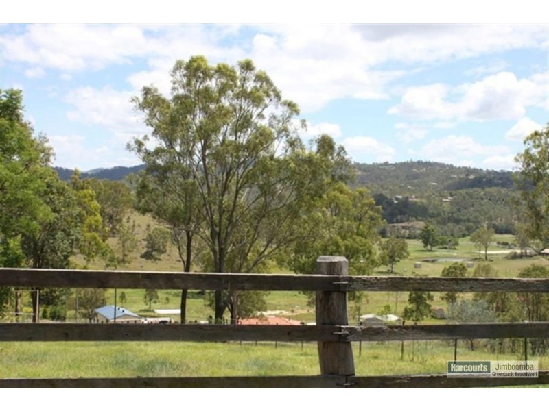 37 Markwell Drive, Kooralbyn QLD 4285