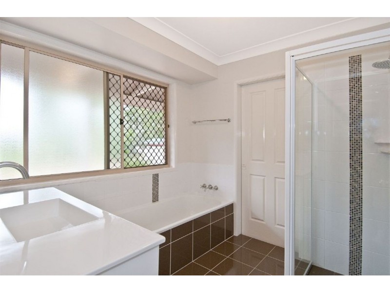 124 Bluff Road, Cedar Vale QLD 4285