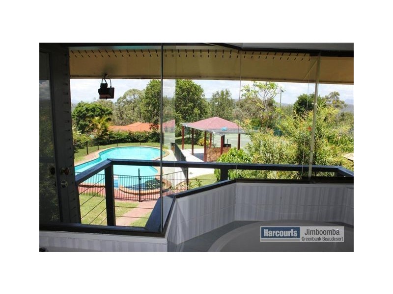 111 Campbell Drive, Kooralbyn QLD 4285