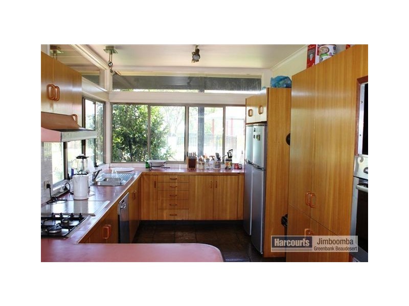 111 Campbell Drive, Kooralbyn QLD 4285