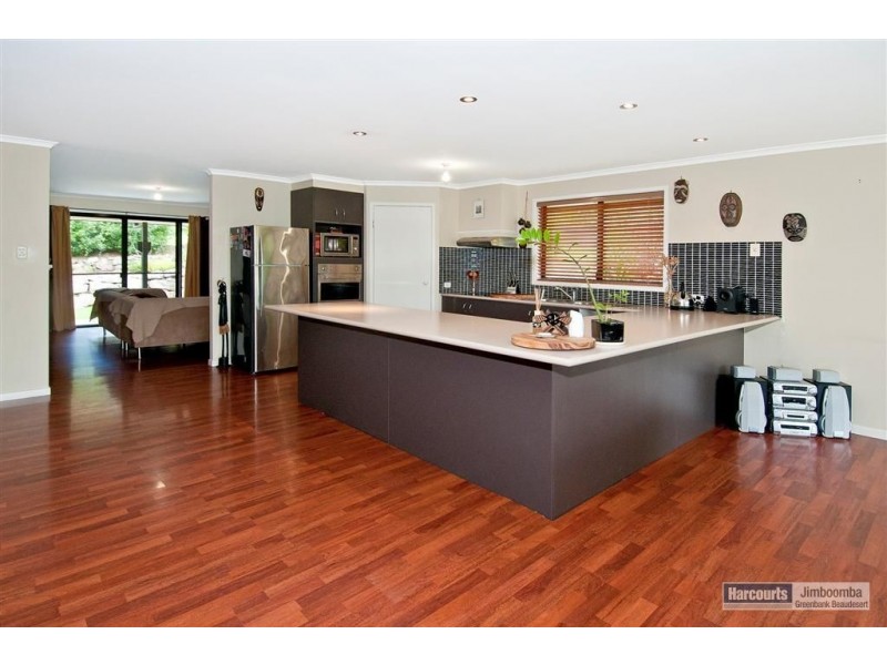 38 Cascara Drive, Cedar Vale QLD 4285