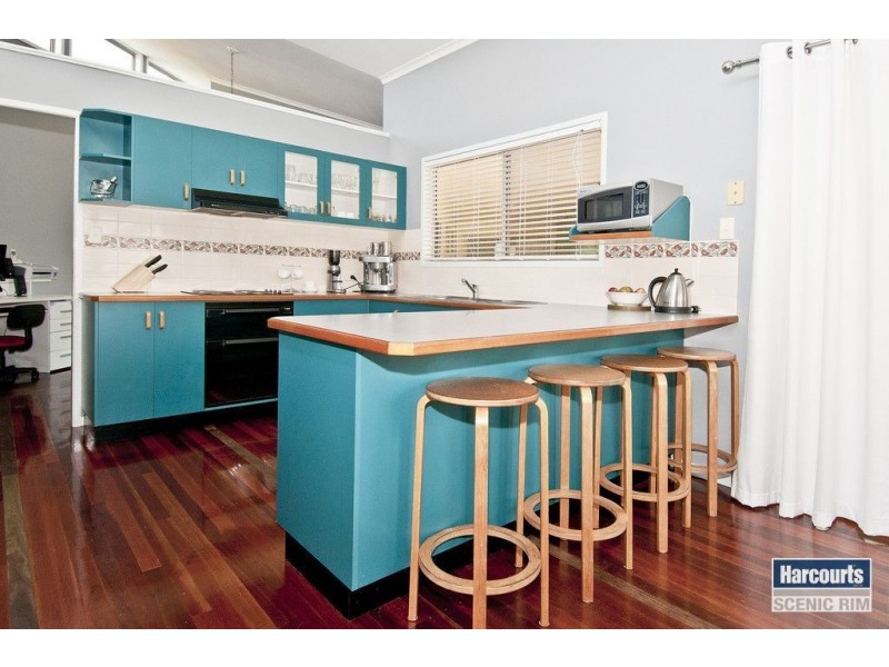1 Ivy Court, Gleneagle QLD 4285