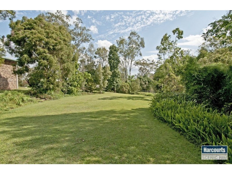 1 Ivy Court, Gleneagle QLD 4285