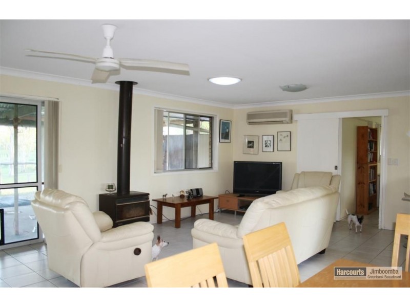 1914 Chambers Flat Road, Munruben QLD 4125