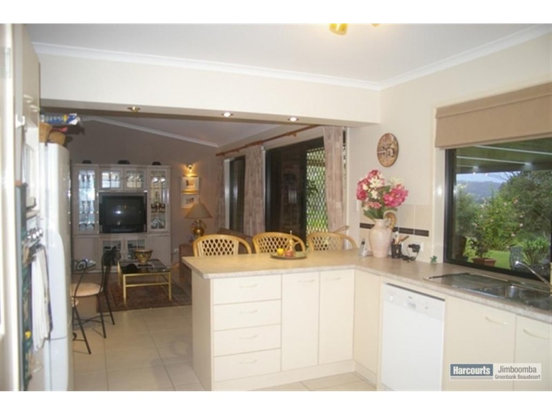 238 Routley Drive, Kooralbyn QLD 4285