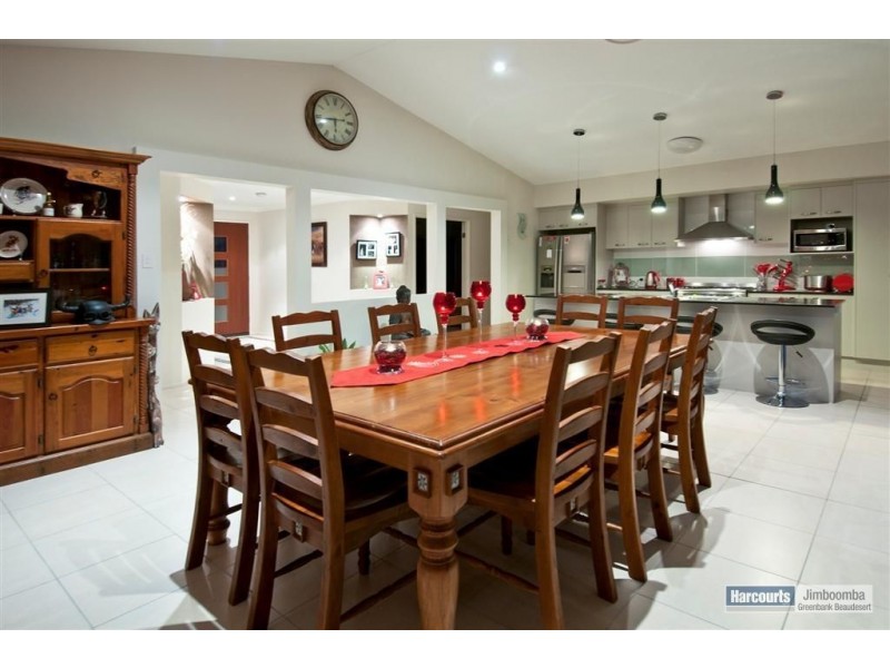 4 Tulip Place, Jimboomba QLD 4280