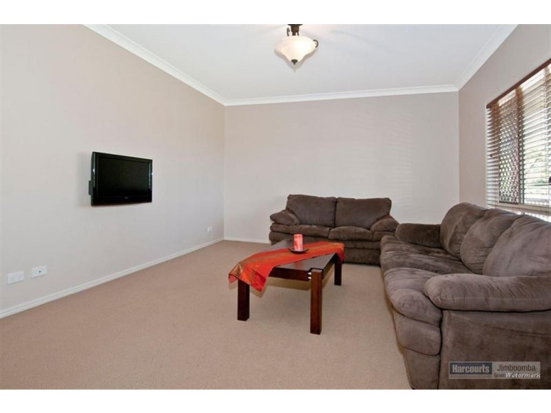 5 Friendship Ct, Mundoolun QLD 4285