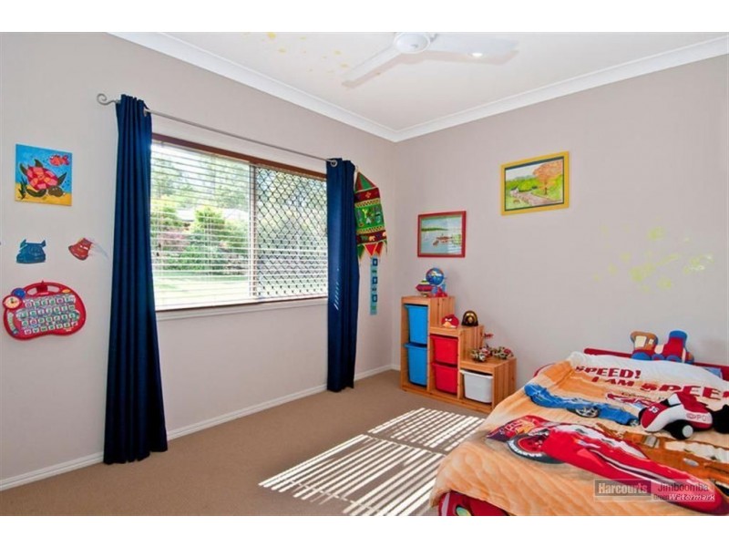 5 Friendship Ct, Mundoolun QLD 4285