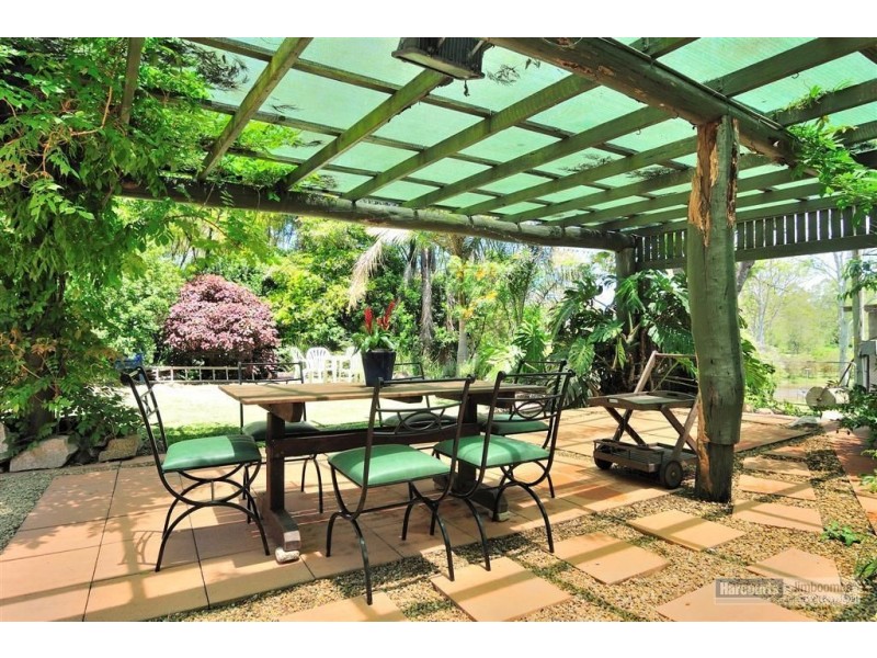 35 New Beith Rd, Greenbank QLD 4124