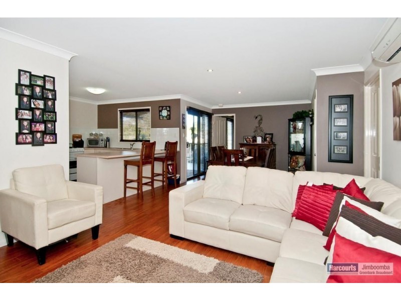 11 Spring Street, Jimboomba QLD 4280