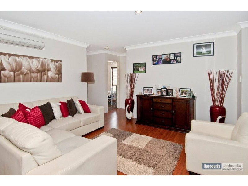 11 Spring Street, Jimboomba QLD 4280