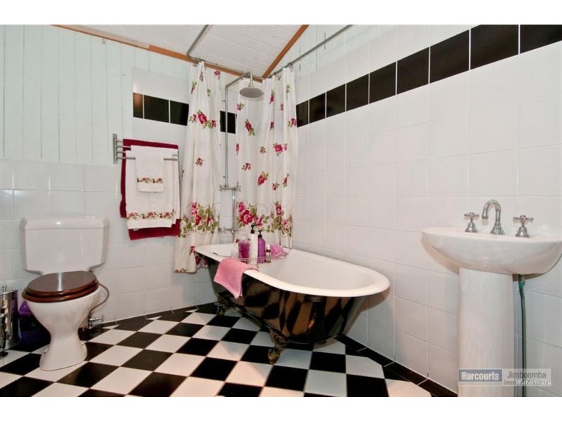 283 Marks Rd, Jimboomba QLD 4280