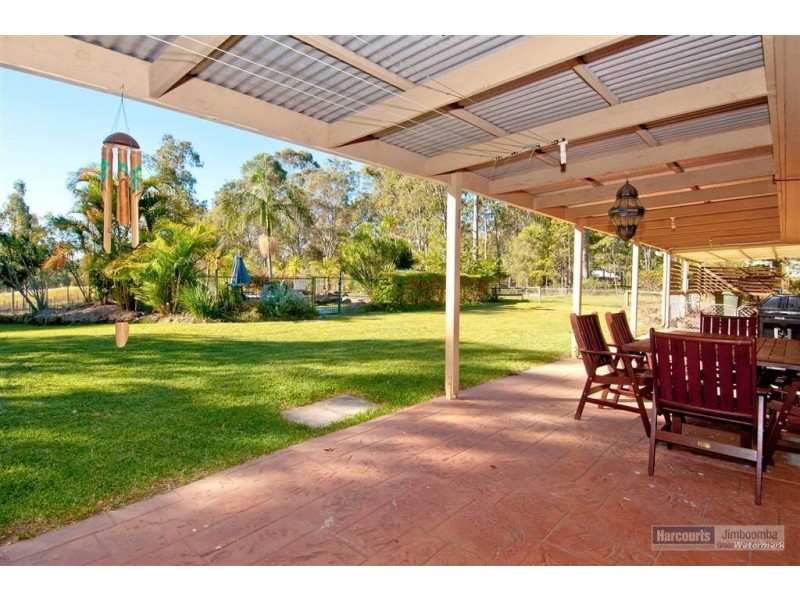 85 Bamboo Dr, Cedar Vale QLD 4285