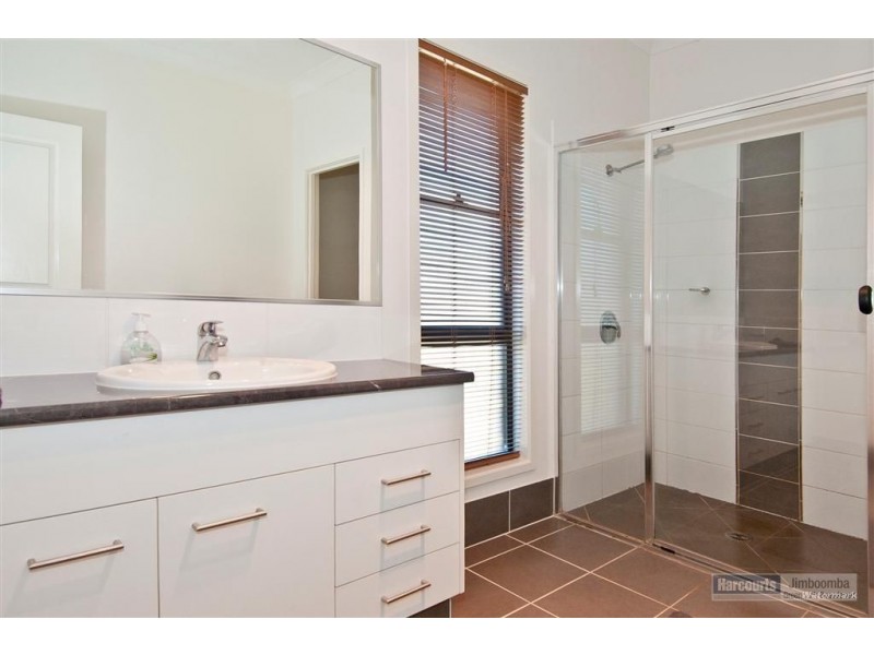 63 Blackbutt Rd, Cedar Vale QLD 4285