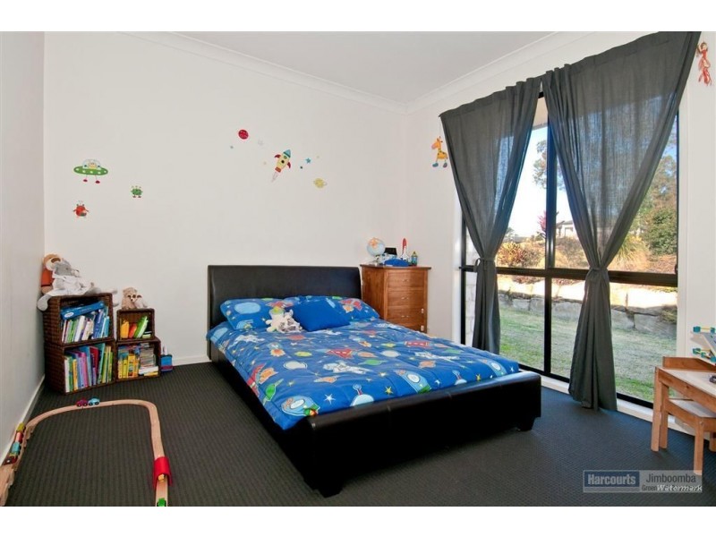 63 Blackbutt Rd, Cedar Vale QLD 4285