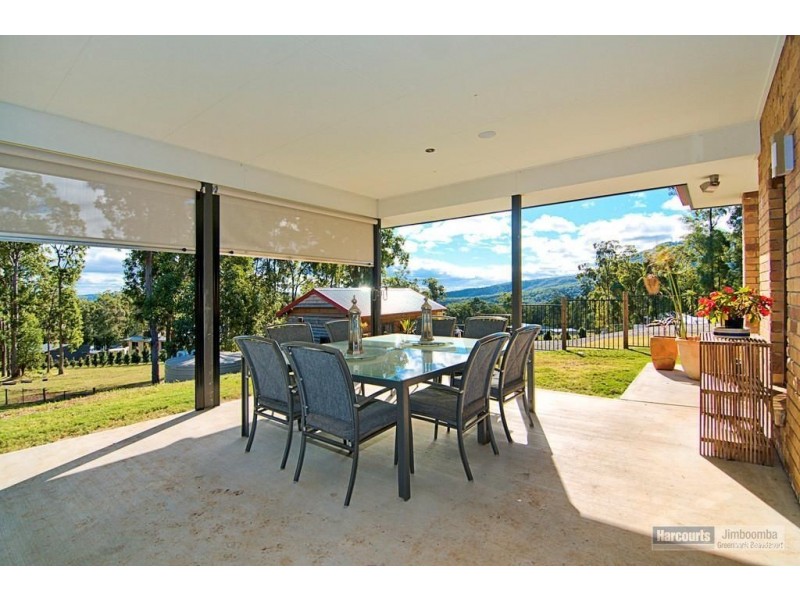 129 Camphor Dr, Boyland QLD 4275