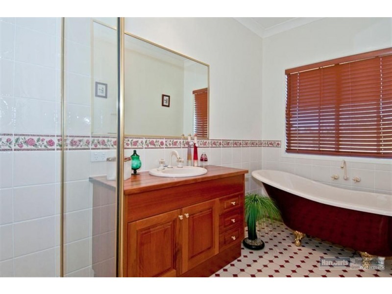 9 Lady Penrhyn Crt, Mundoolun QLD 4285