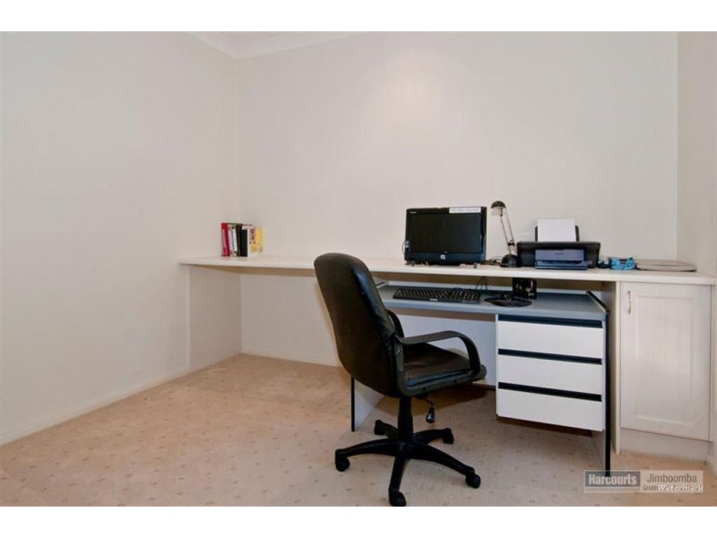9 Lady Penrhyn Crt, Mundoolun QLD 4285