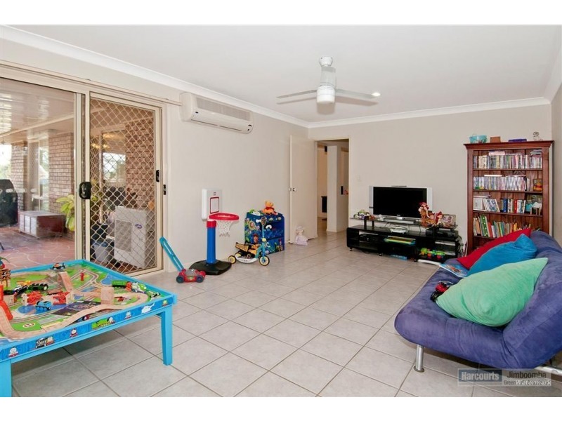 63 Ashwood Dr, Cedar Vale QLD 4285