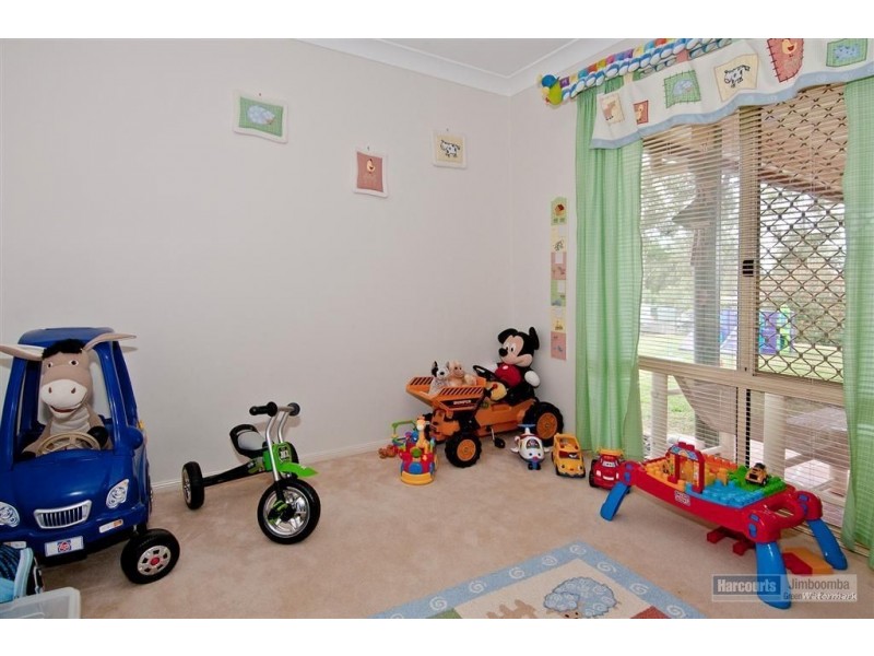 63 Ashwood Dr, Cedar Vale QLD 4285