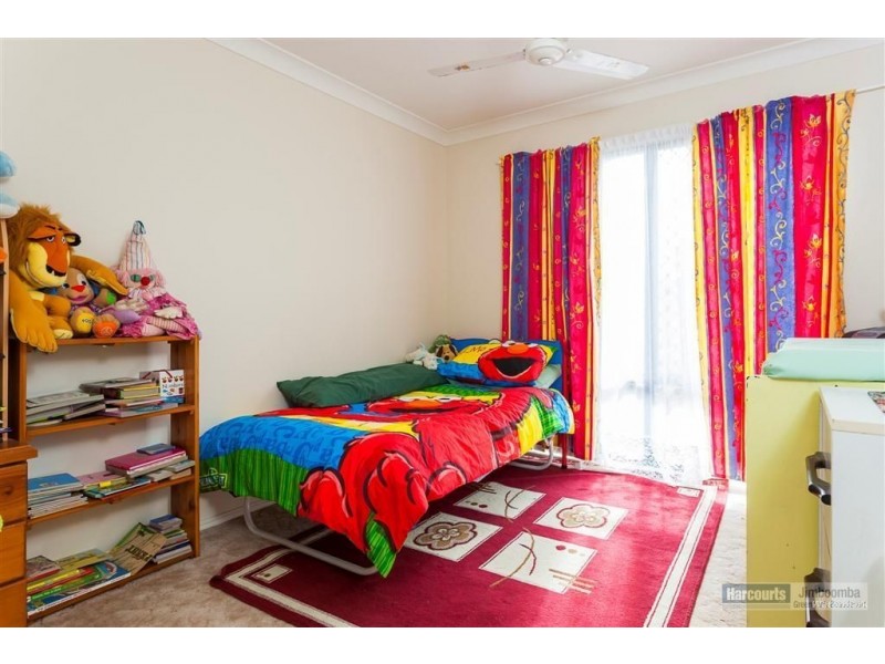 36 Brown Beech Dr, Jimboomba QLD 4280