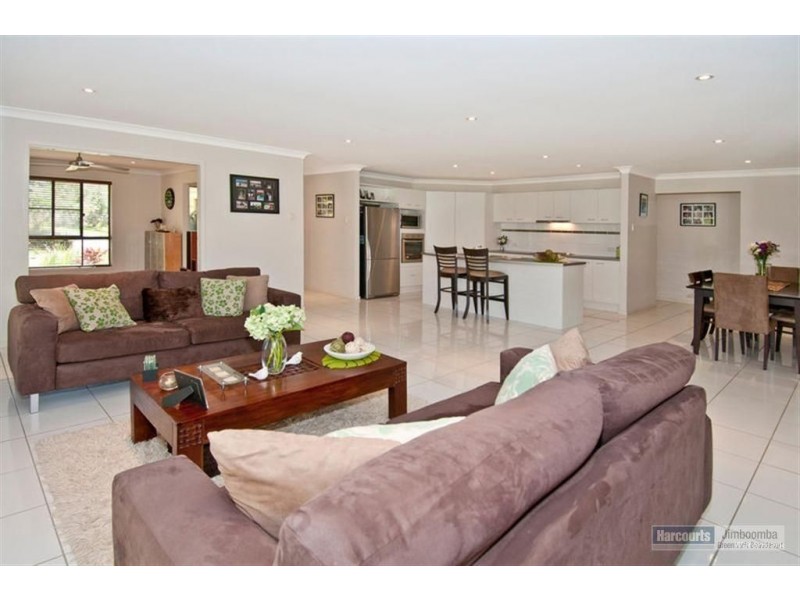 13 Christopher Place, Jimboomba QLD 4280