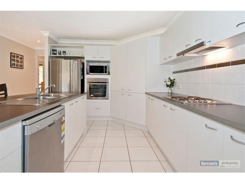 13 Christopher Place, Jimboomba QLD 4280