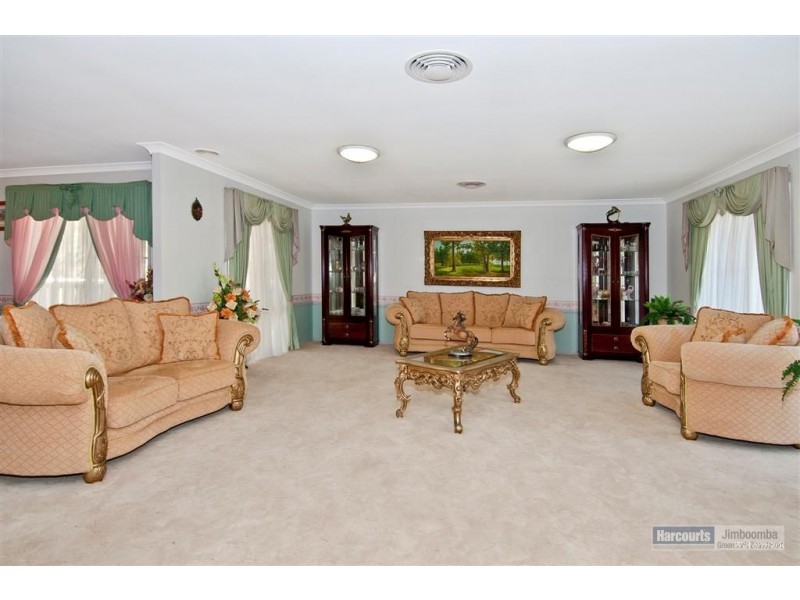 136-138 Silvereye Cresent, Greenbank QLD 4124