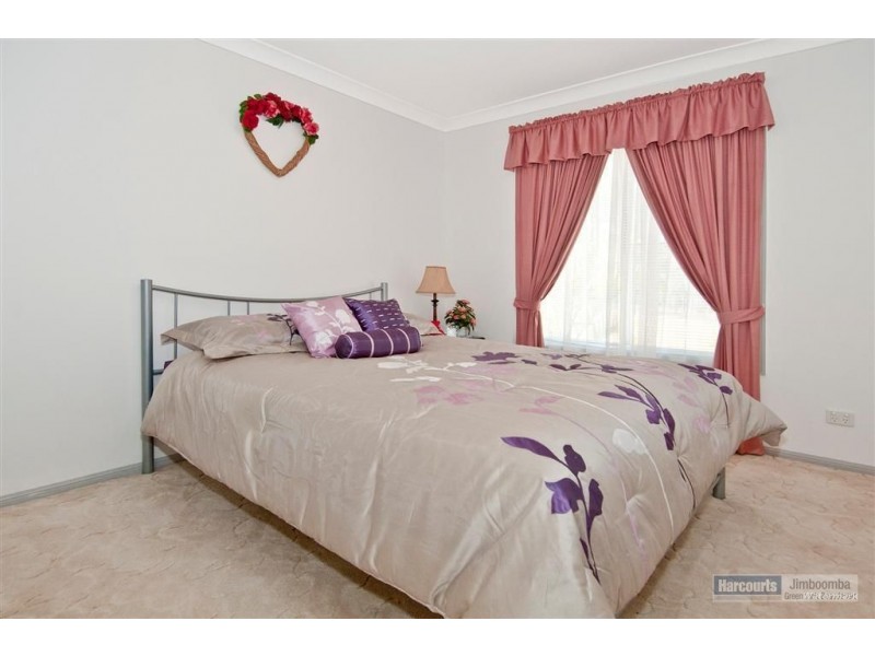 136-138 Silvereye Cresent, Greenbank QLD 4124