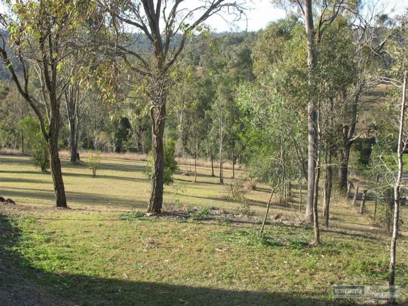 2 Wellington Bundock Dr, Kooralbyn QLD 4285