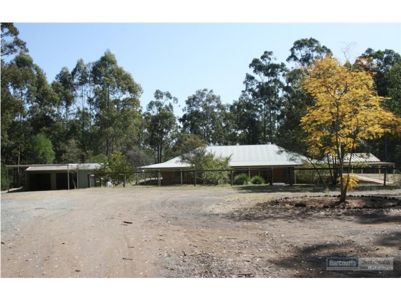 170 Barnes Rd, Cedar Vale QLD 4285