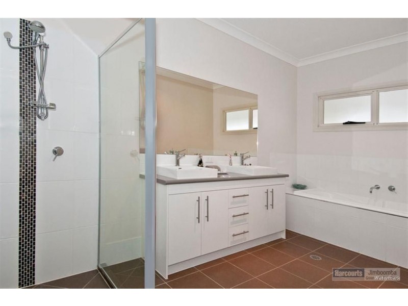 80 Lady Penrhyn Crt, Mundoolun QLD 4285