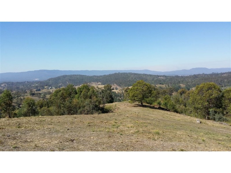 4 Trewin Rd, Cedar Vale QLD 4285