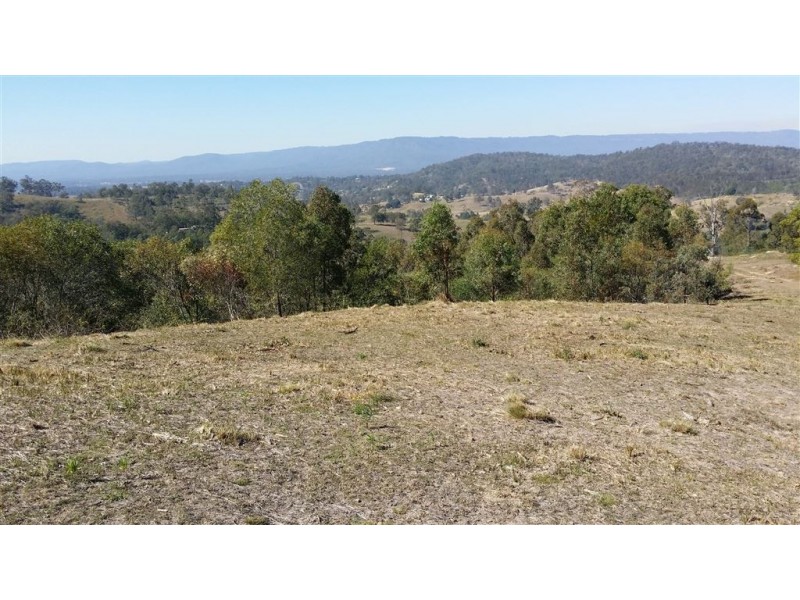 4 Trewin Rd, Cedar Vale QLD 4285