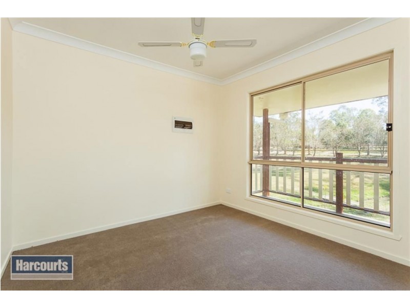 24 Hoop Pine Court, Jimboomba QLD 4280
