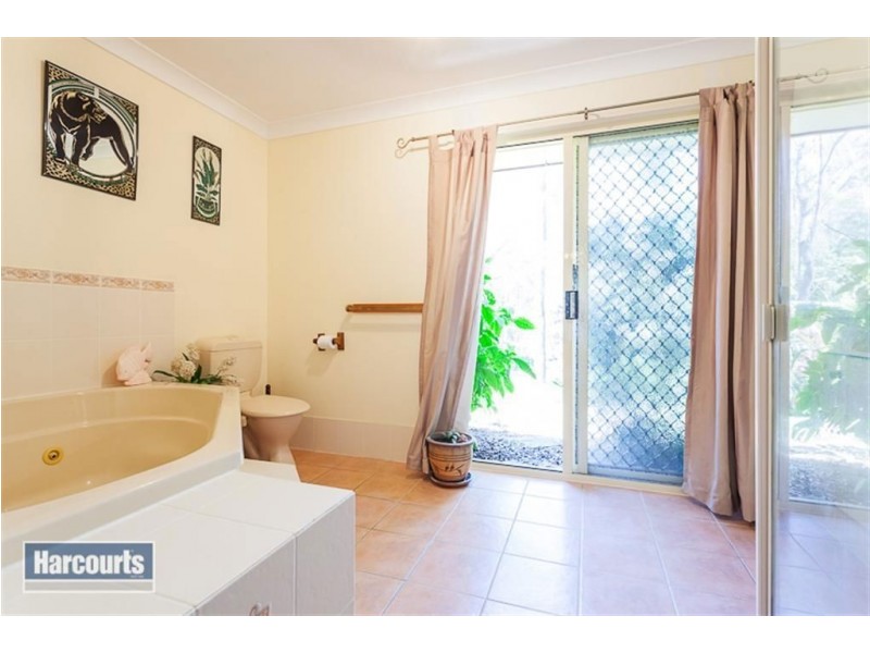 24 Hoop Pine Court, Jimboomba QLD 4280