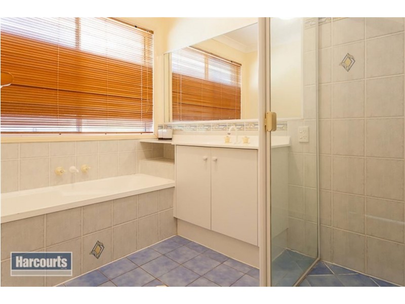 24 Hoop Pine Court, Jimboomba QLD 4280