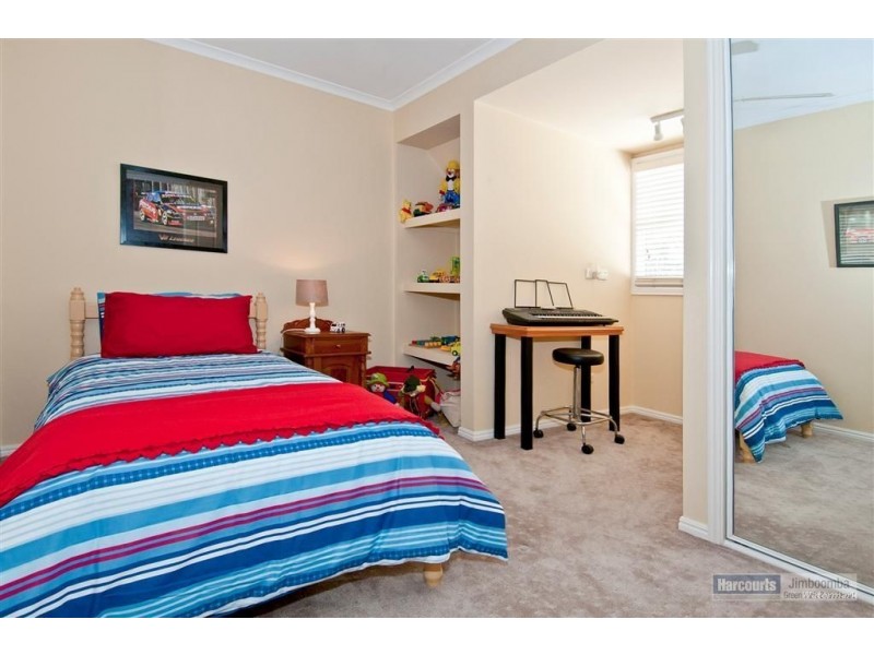 15 Penda Rd, Munruben QLD 4125