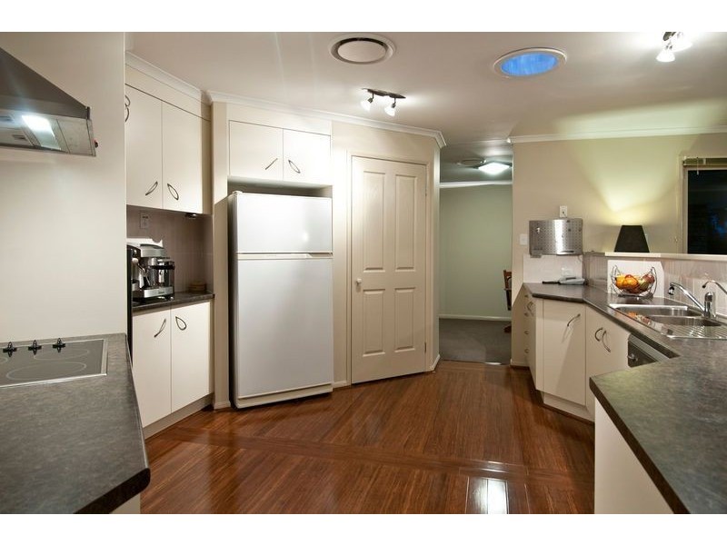 125 Anne Collins Drive, Mundoolun QLD 4285