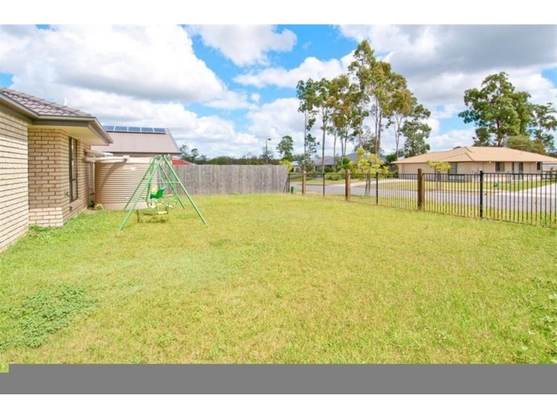 11 Hilltop Crescent, Jimboomba QLD 4280