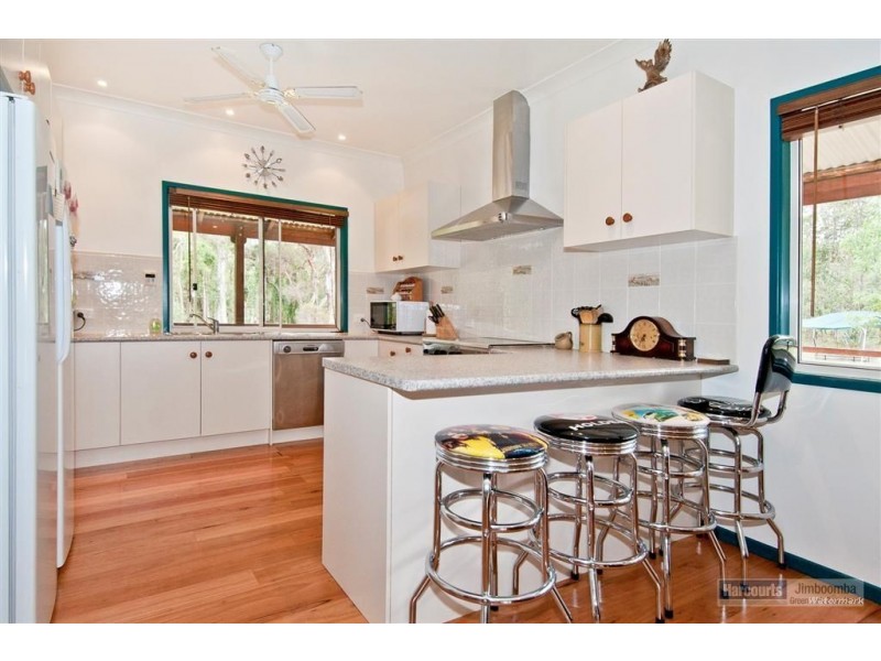 16 Cheviot Street, Greenbank QLD 4124
